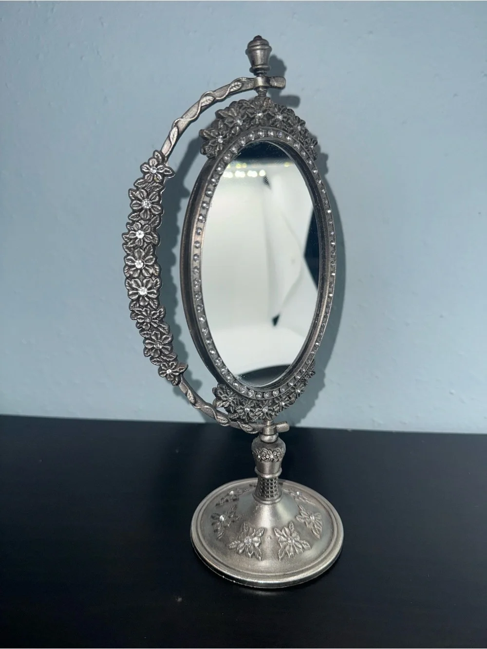Vintage/Antique Ornate Tabletop Vanity Mirror 10